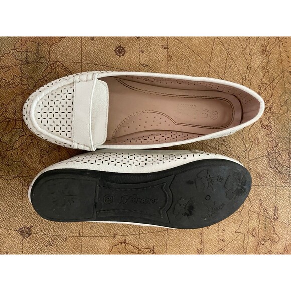 Women’s flats size 6.5 - Picture 4 of 4